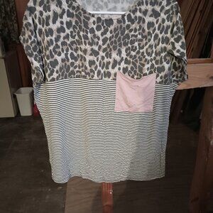 Leopard/striped shirt